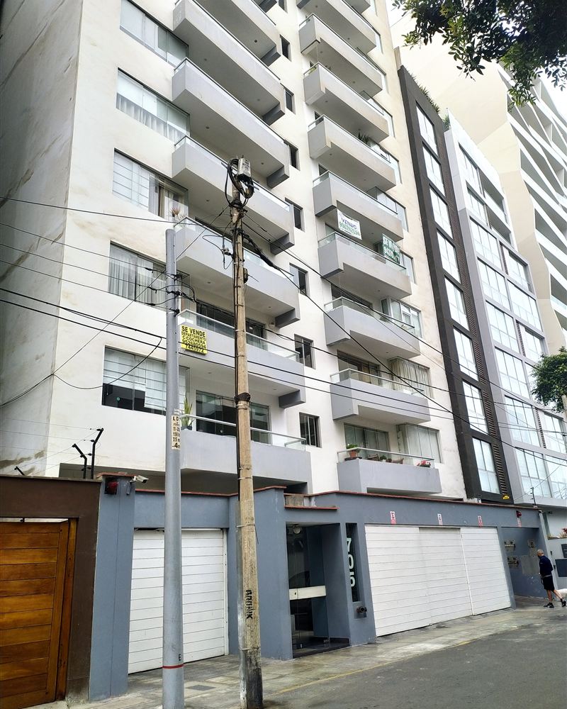 Edificio Terrazas de Colón, Miraflores, 2007
