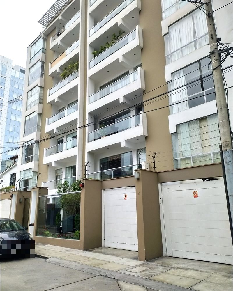 Edificio Balcones de Ocharán, Miraflores, 2008