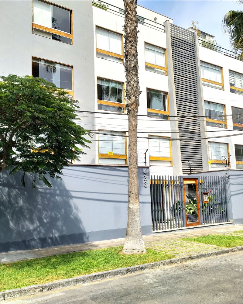 Edificio Monte Real, Surco, 2006